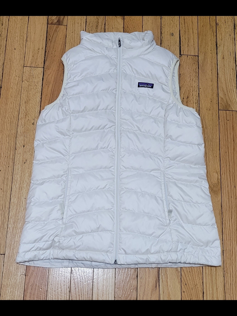 Patagonia Puffer Vest White Size 14-16 (XL)